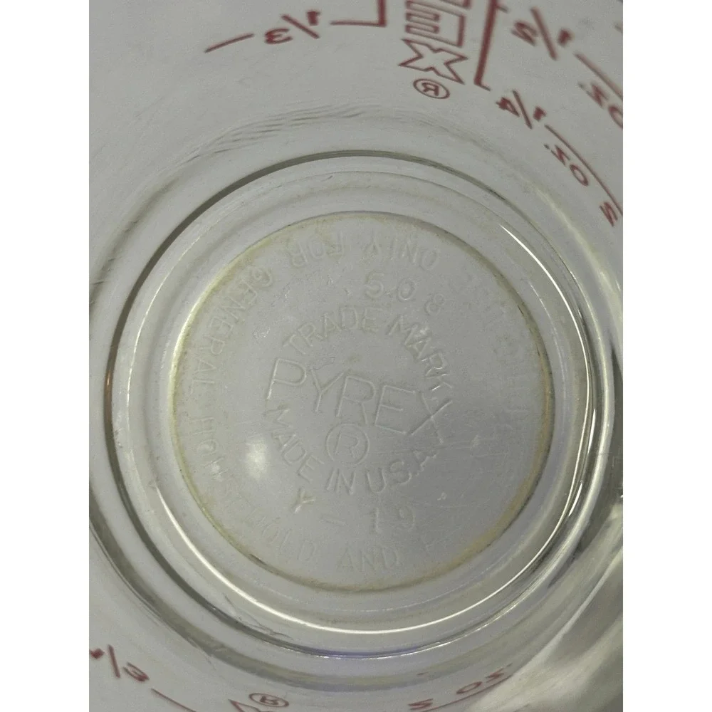 Vintage PYREX 1 Cup Liquid Measuring Cup